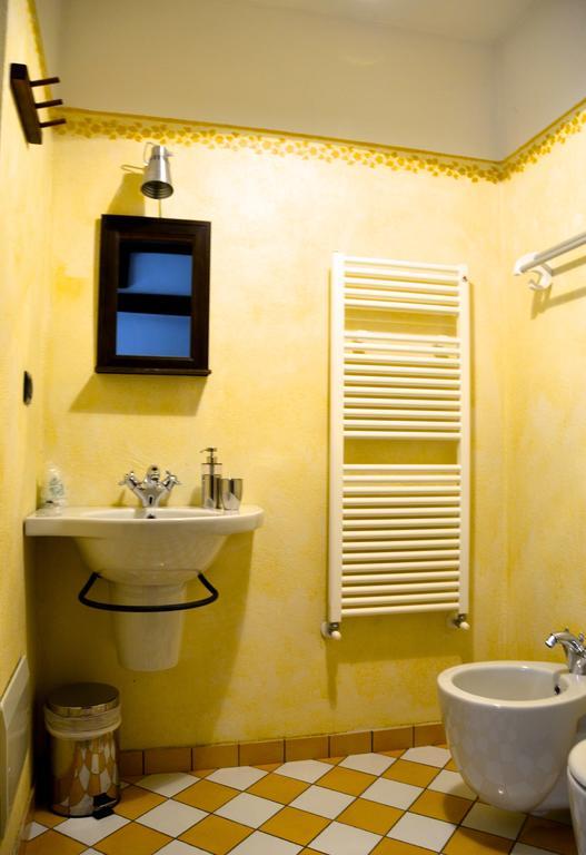 Agriturismo La Pieve Dogliani Δωμάτιο φωτογραφία